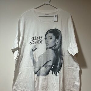 Old Navy White Graphic Tee with Celebrity Design